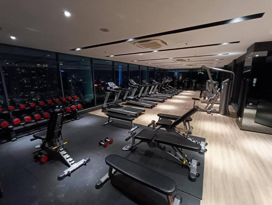 Cl 29A Insta Klcc View & Infinity Pool Daire Kuala Lumpur Dış mekan fotoğraf