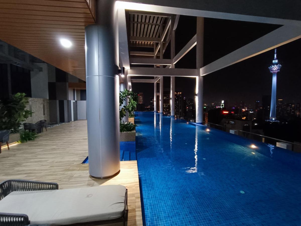Cl 29A Insta Klcc View & Infinity Pool Daire Kuala Lumpur Dış mekan fotoğraf
