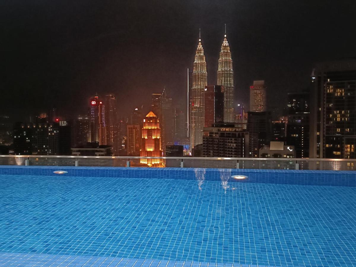 Cl 29A Insta Klcc View & Infinity Pool Daire Kuala Lumpur Dış mekan fotoğraf