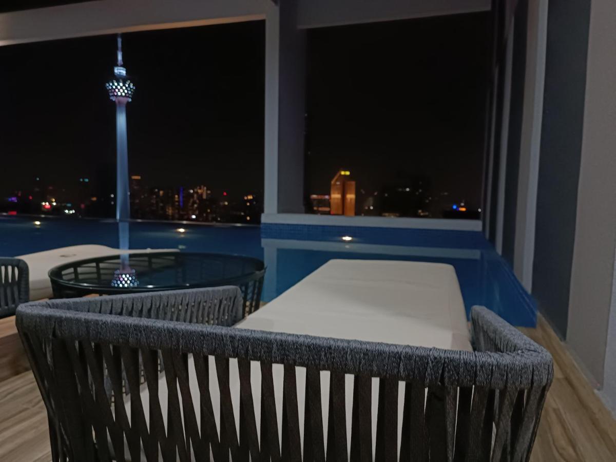 Cl 29A Insta Klcc View & Infinity Pool Daire Kuala Lumpur Dış mekan fotoğraf